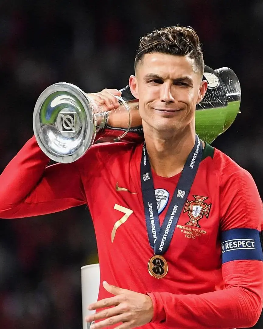 Kaiyun-C罗新星重要助攻表现突出，巴塞罗那前途光明！赛场气氛高涨的简单介绍